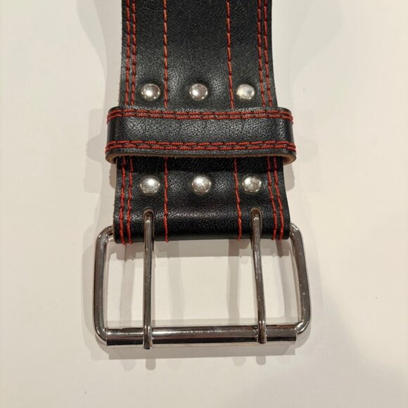 Dark Iron Fitness leather weight-lifting belt, 47 X 4 - Picture 3 of 6